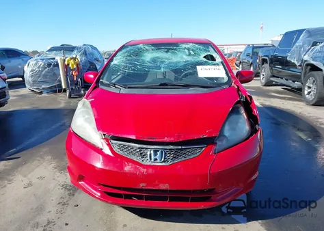 2013 Honda Fit z USA, uszkodzony, nr VIN JHMGE8H33DC046955